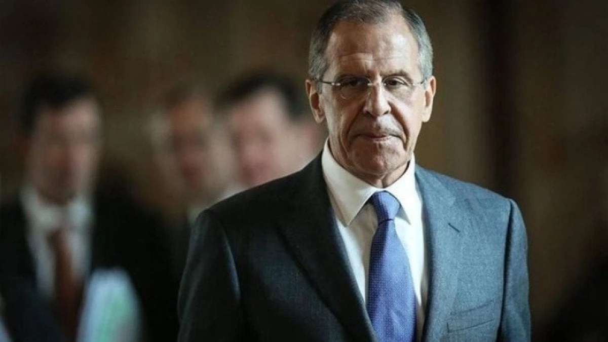 Διττό μήνυμα από τον Λαβρόφ: «Οι ελληνορωσικές σχέσεις δεν μπορούν να επηρεαστούν από εξωτερικές δυνάμεις» – Έμμεση «σπόντα» προς το Μ. Μαξίμου